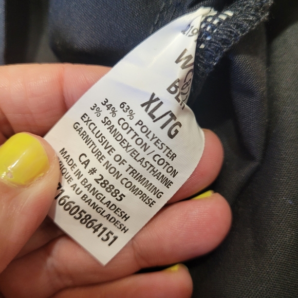 SCRUBSTAR black womens multi pocket vneck scrub top size XL - Picture 3 of 4